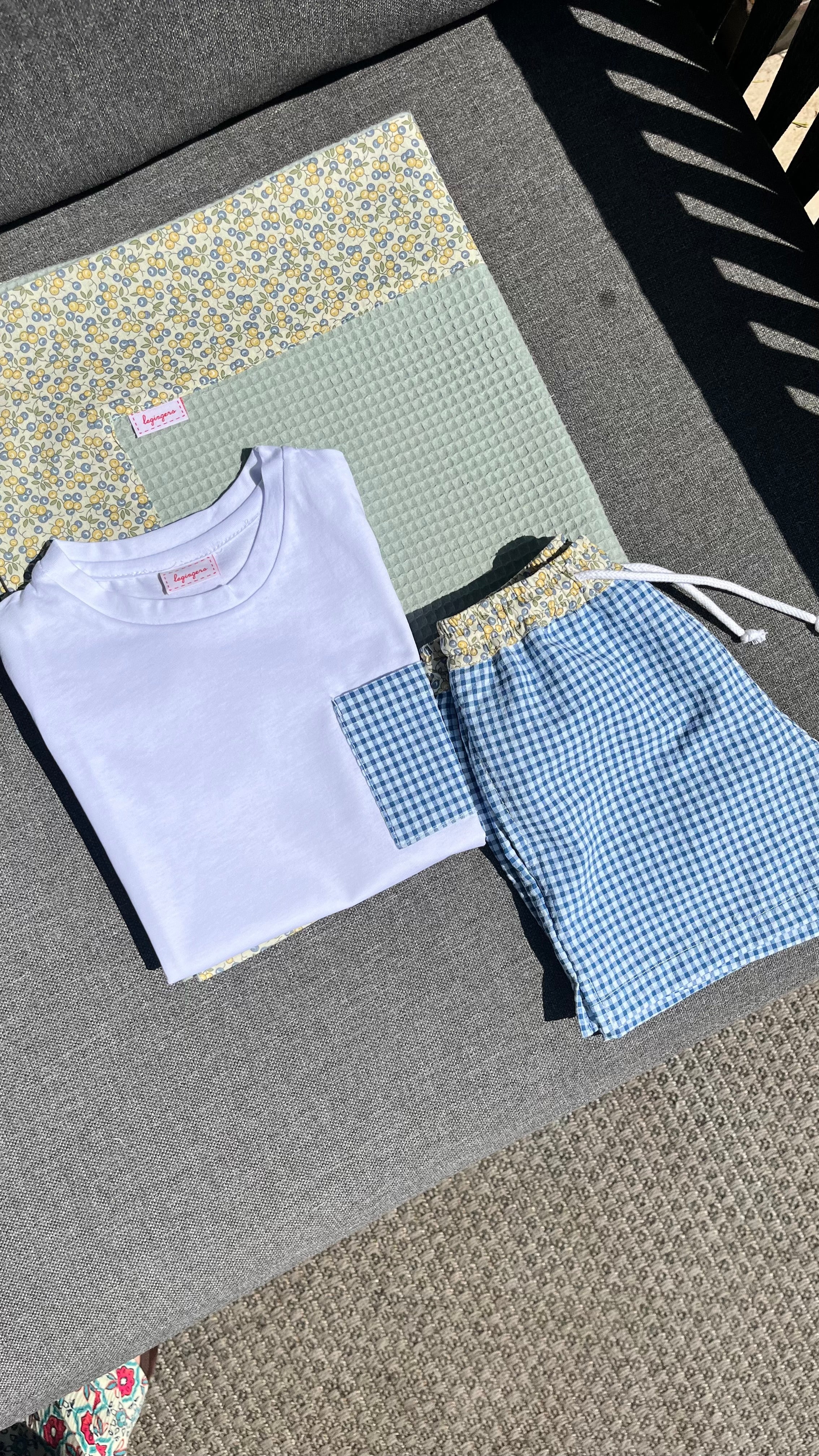 T-shirt tasca vichy blu