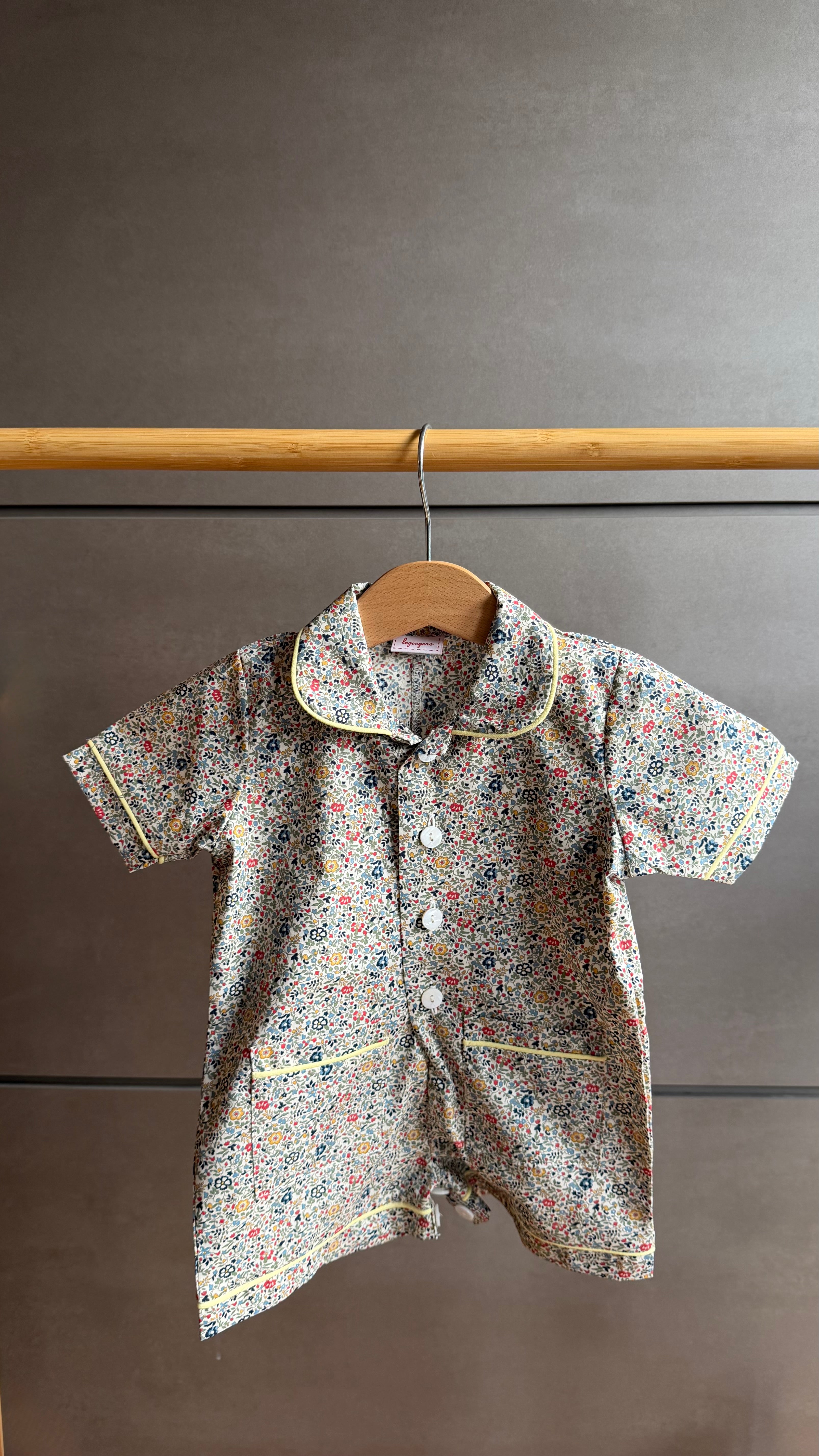 Pigiama Tutona: Dalla 6 alla 18 mesi FIORELLINI GIALLI E ROSSI