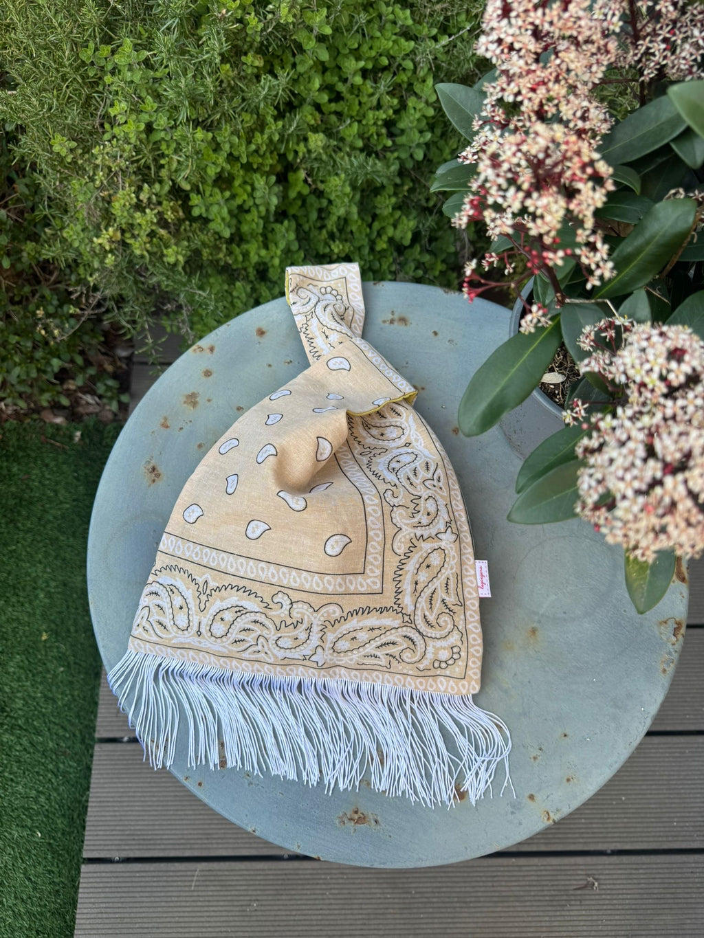 Knot bag