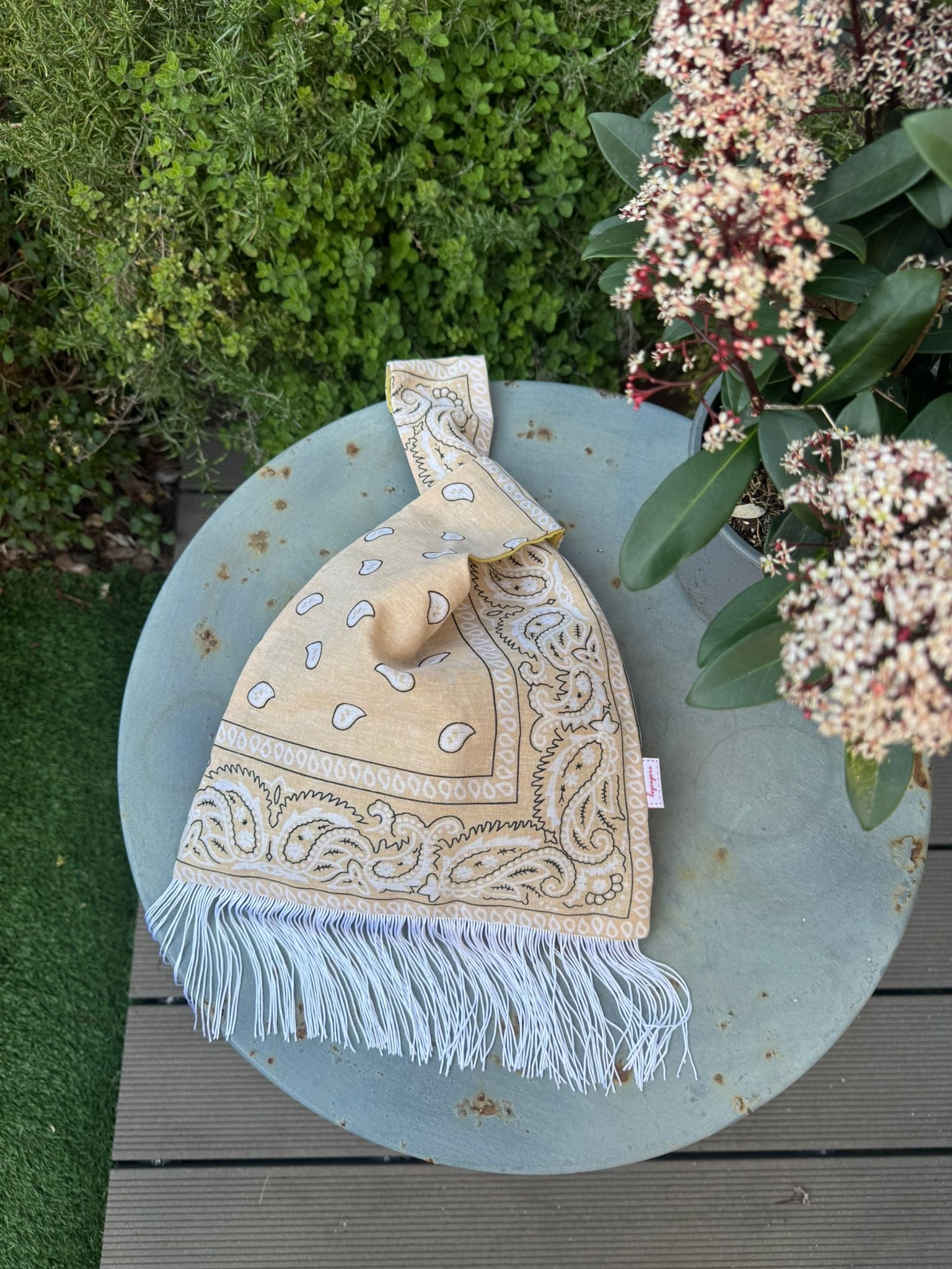 Knot bag