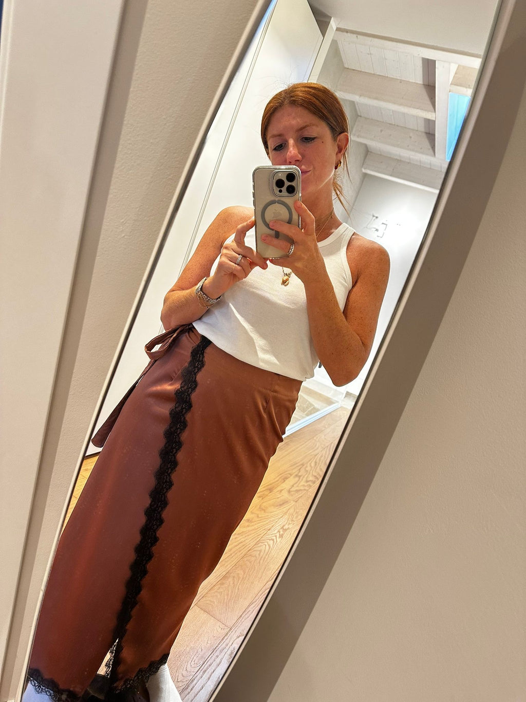 Gonna portafoglio pizzo e satin