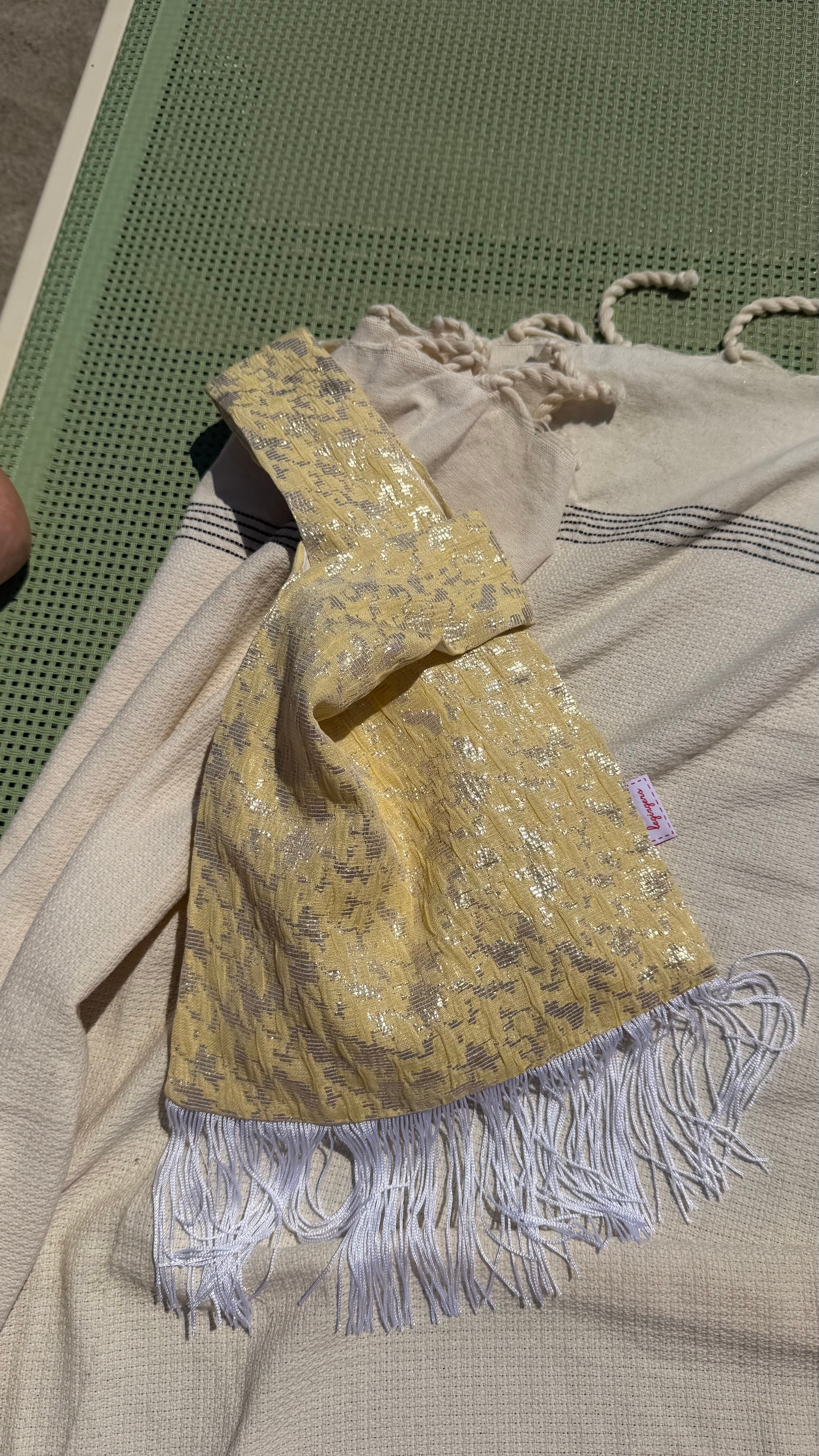 Knot bag