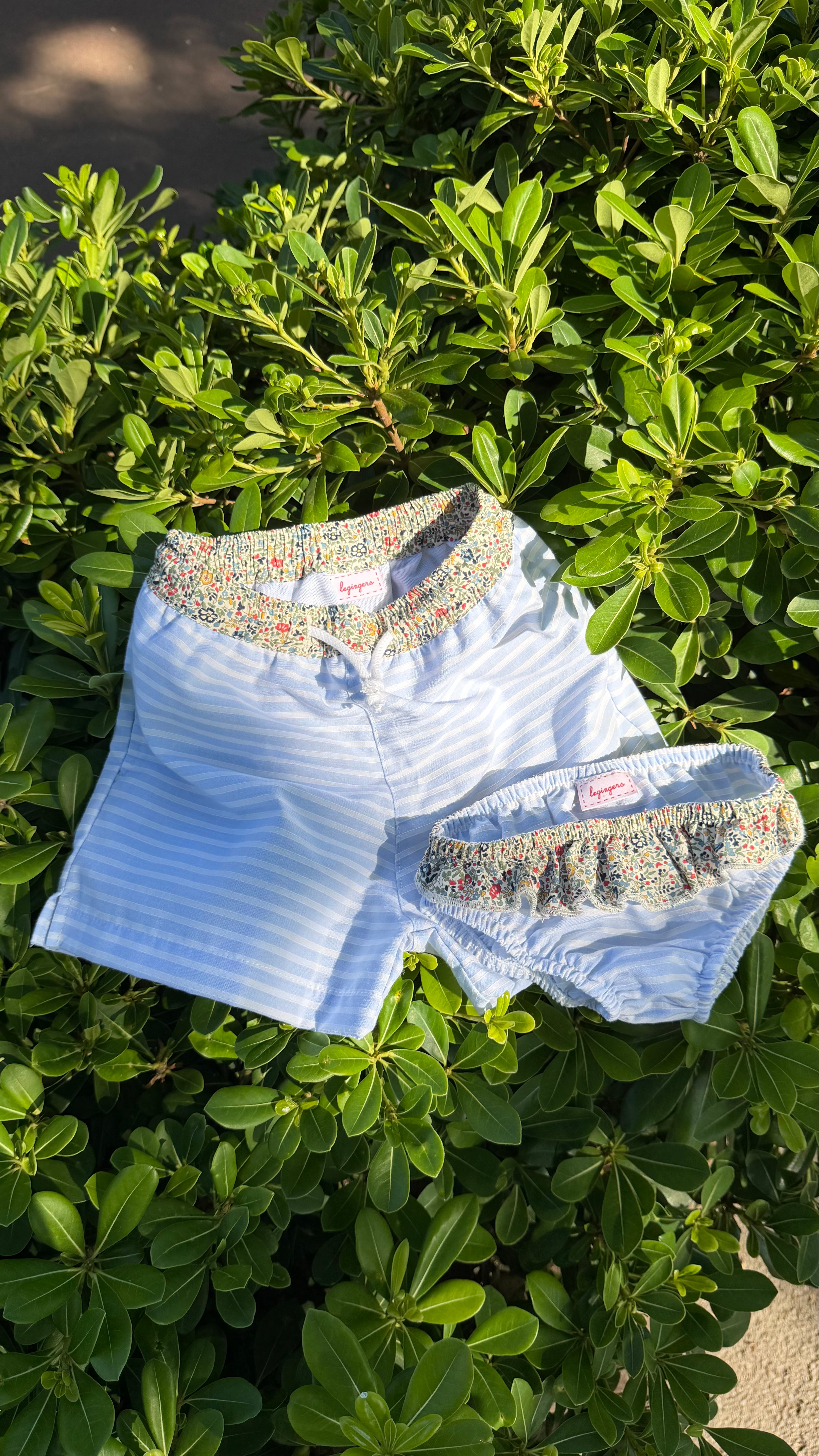 Slip bimba righe azzurre e balza fiorellini