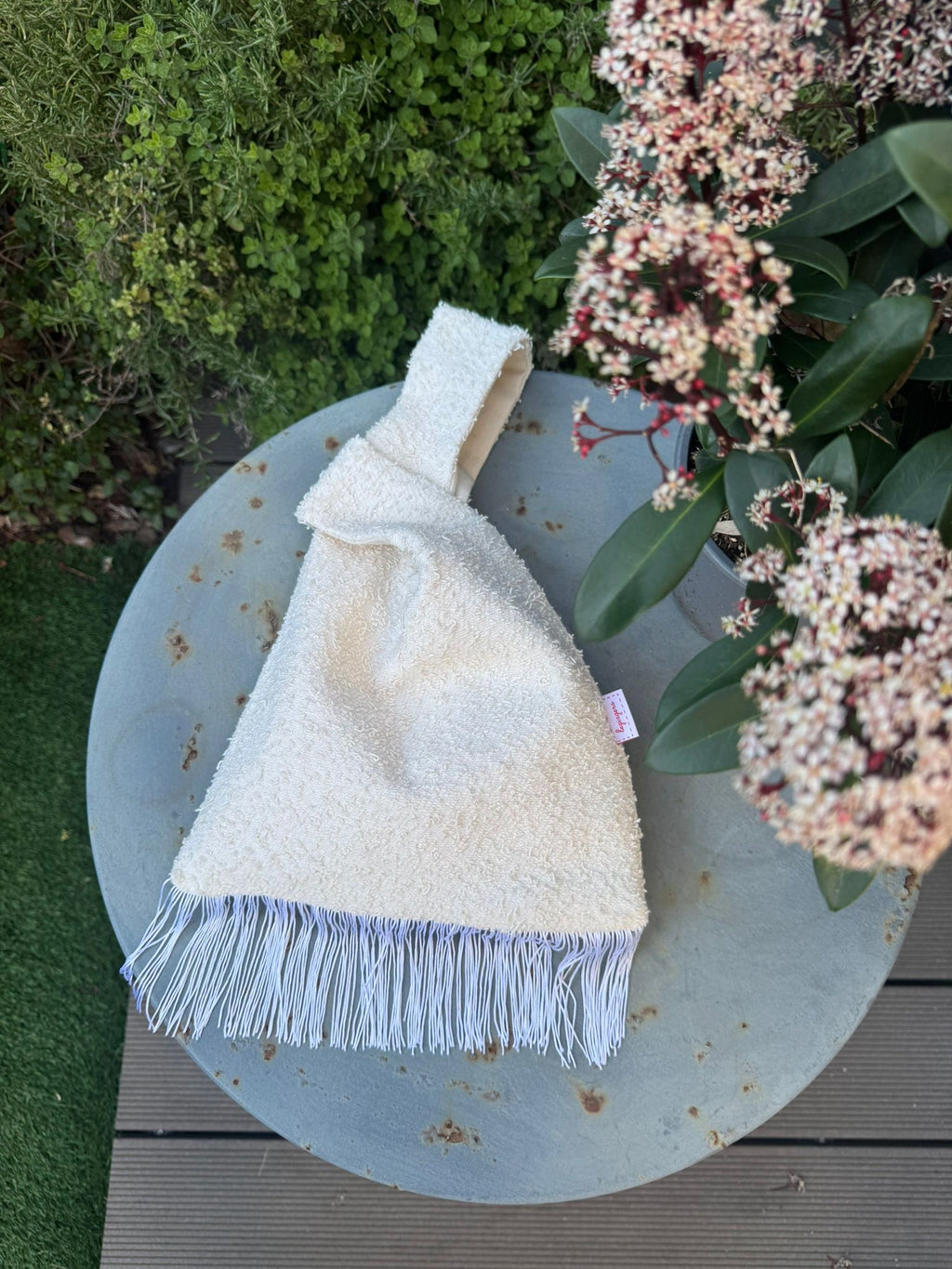 Knot bag