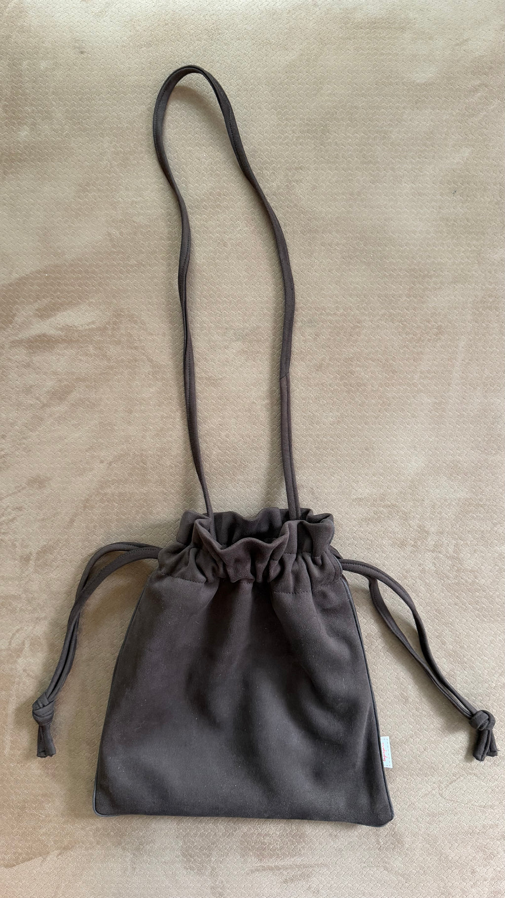 Pouch tracolla
