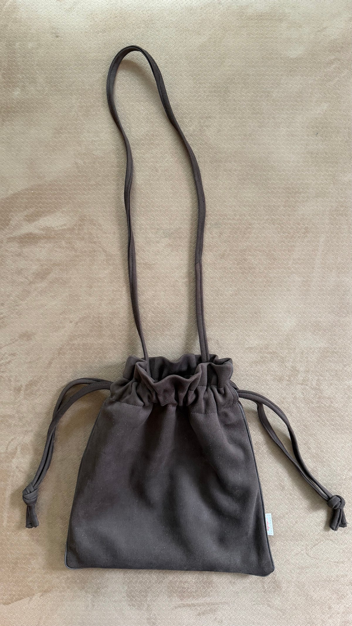 Pouch tracolla