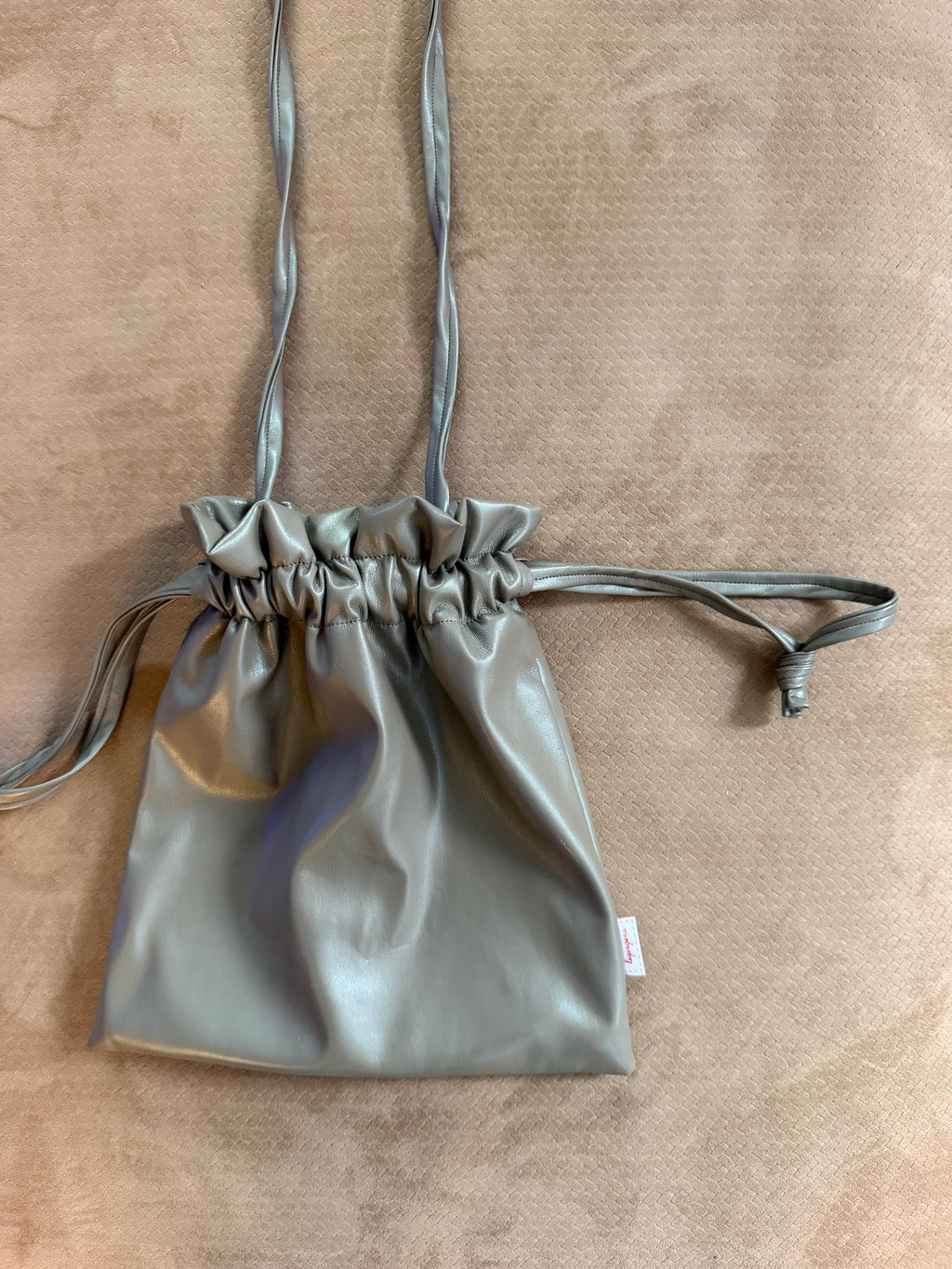 Pouch tracolla